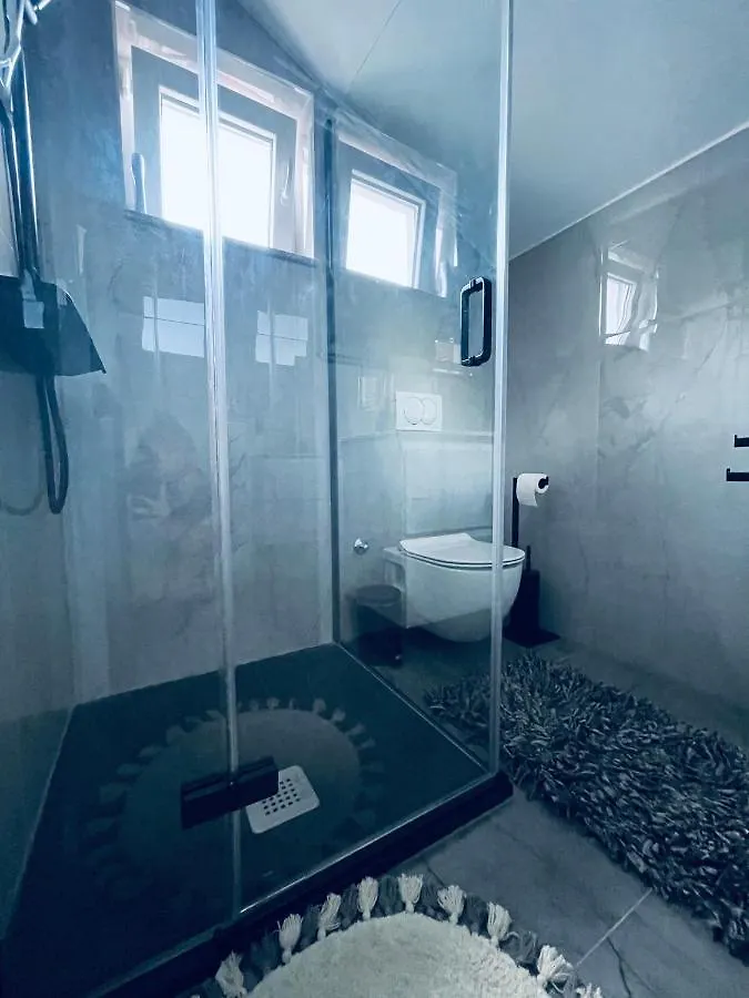 Yin Yang Studio Apartman Selce Appartement