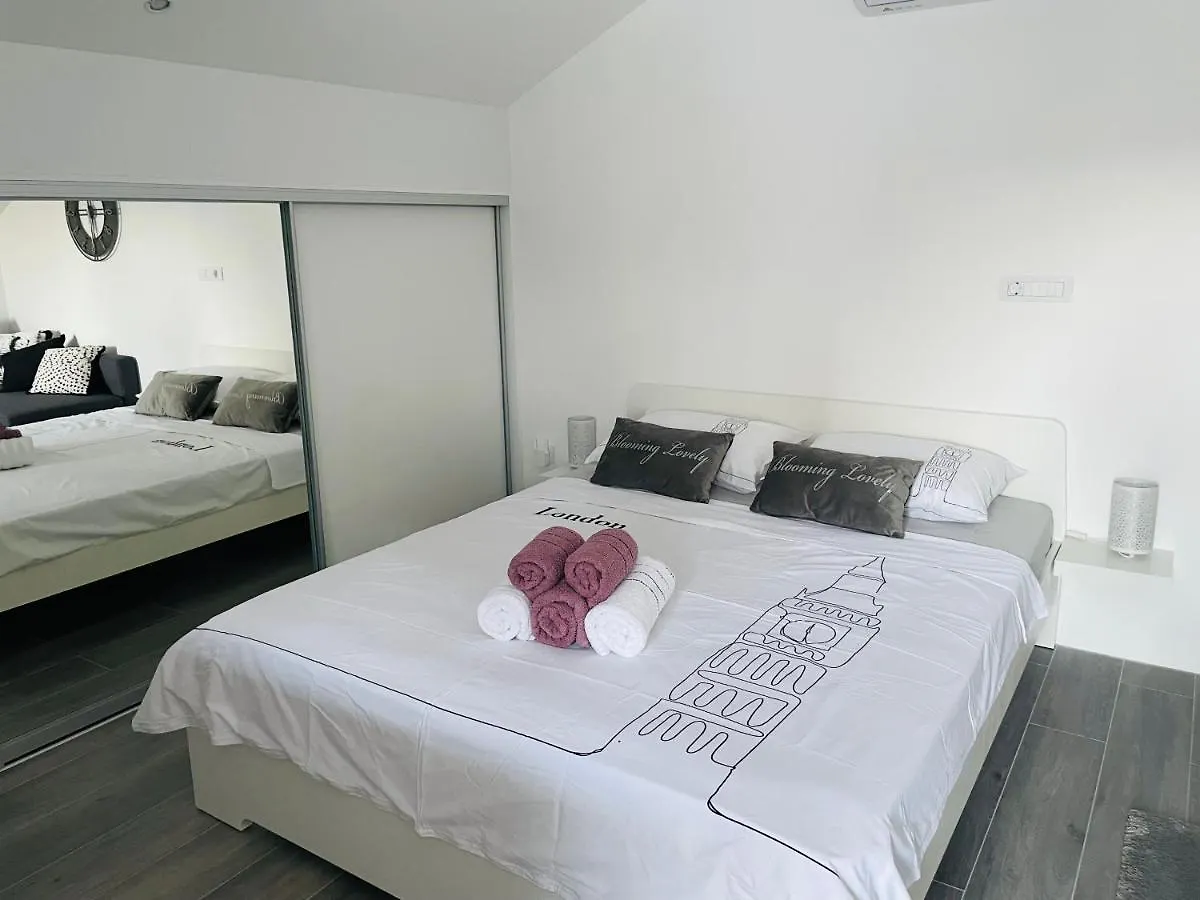 Appartement Yin Yang Studio Apartman Selce Croatie